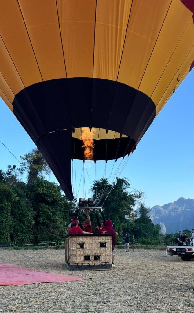 כדור פורח בואנג ויאנג
