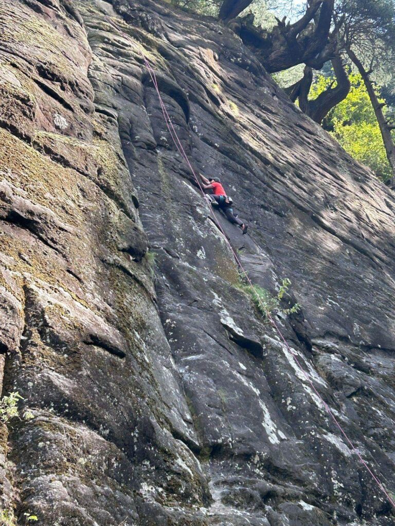 הנחות על טיפוס טופ-רופ בוושישט
