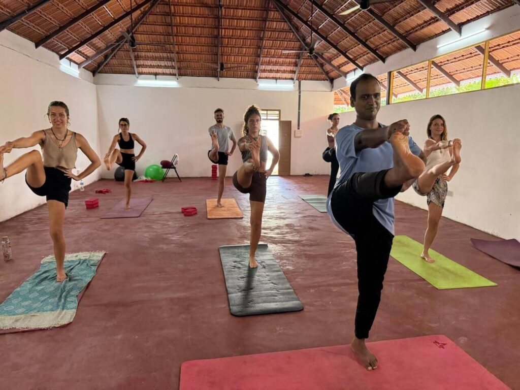 שיעורי יוגה במרארי