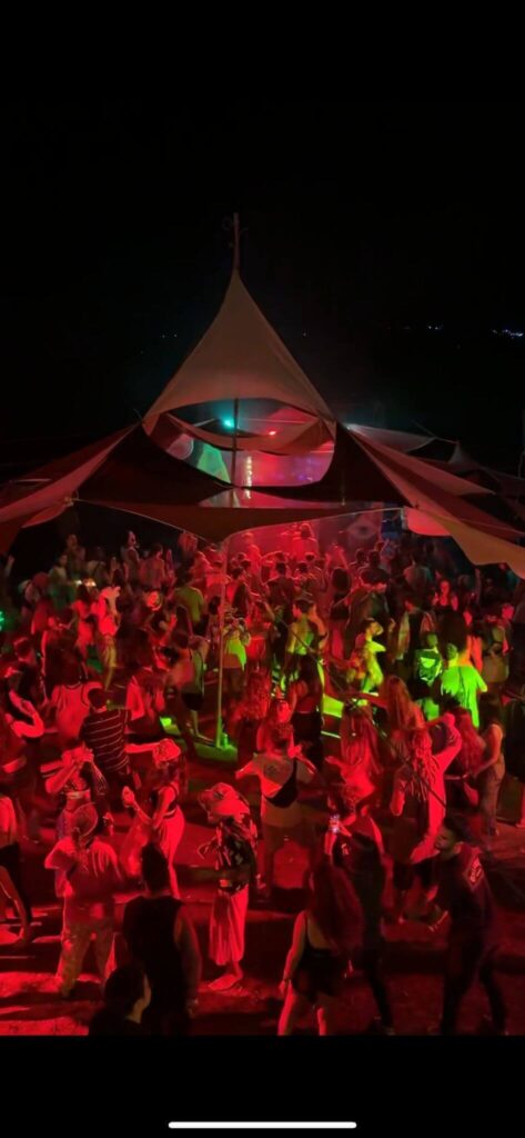 מסיבות ב moom beach פאי