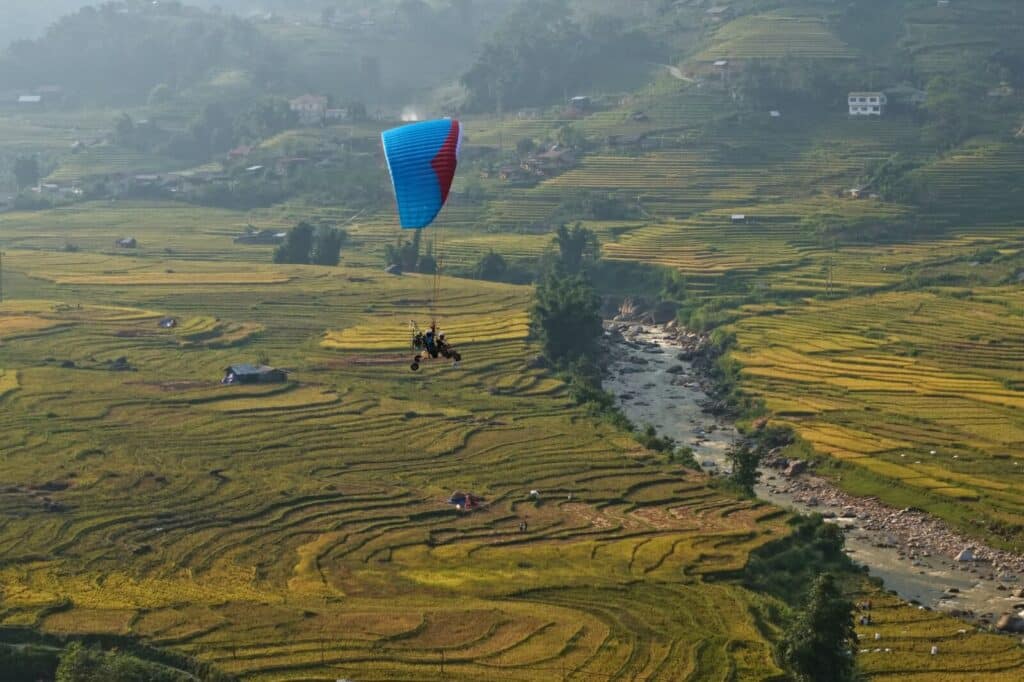 מצנח רחיפה בסאפה