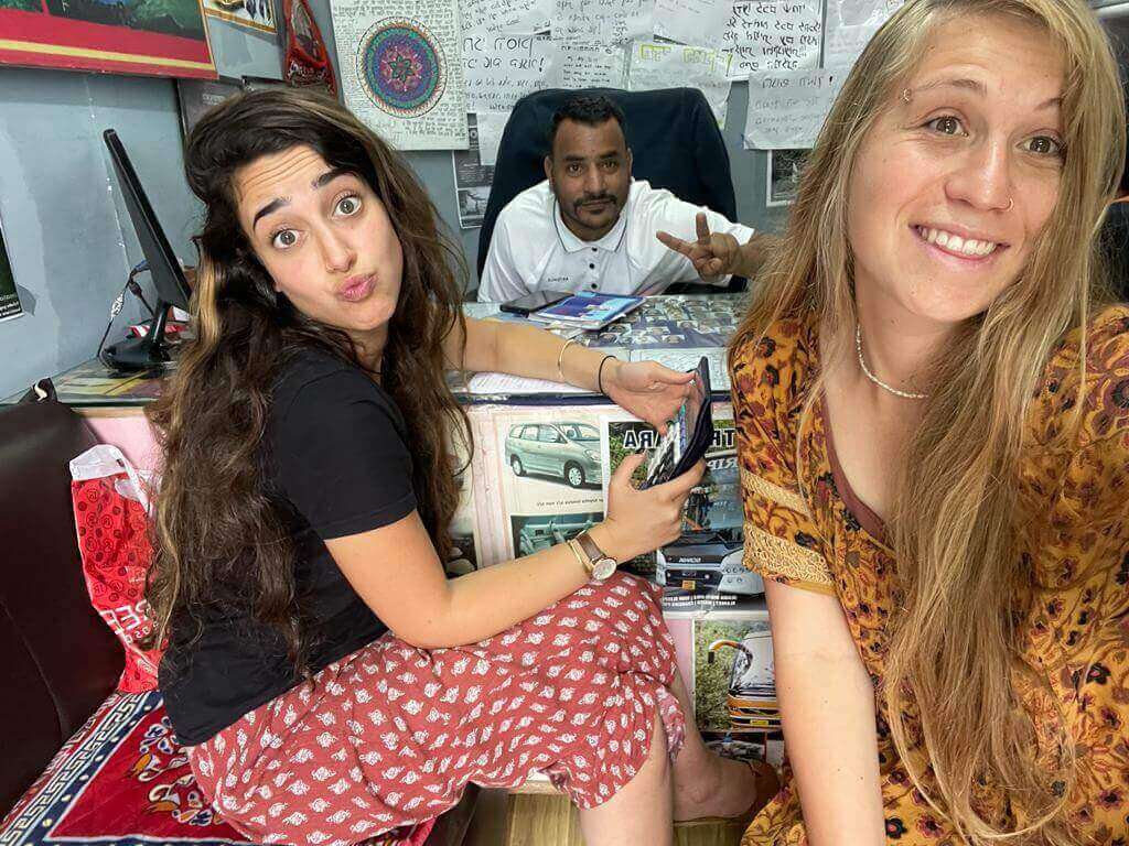 משלוחי חבילות בדהרמקוט