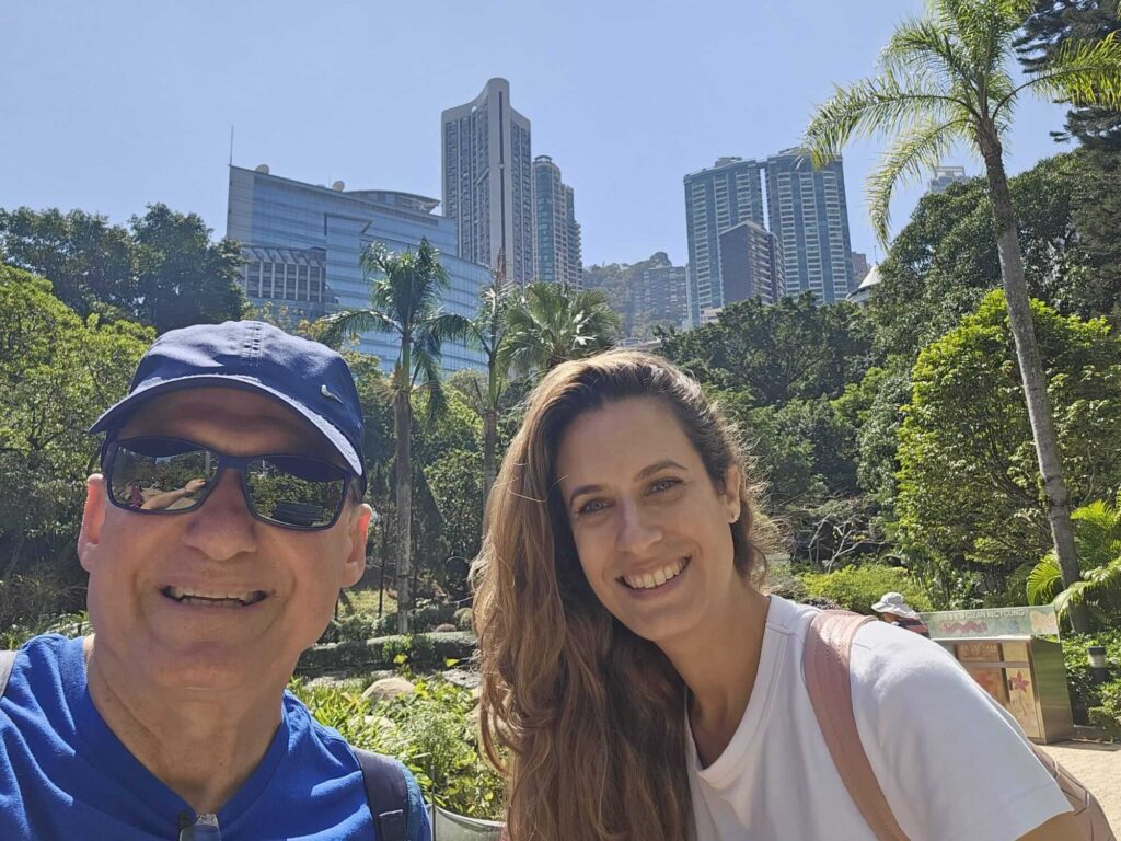 סיורים בהונג קונג עם אורית