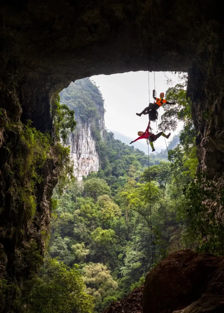 Kong Collapse Top Adventure 5D4N