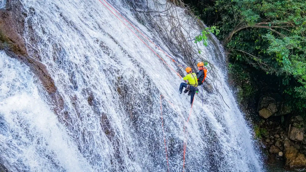 Phong Huong Adventure 2D1N