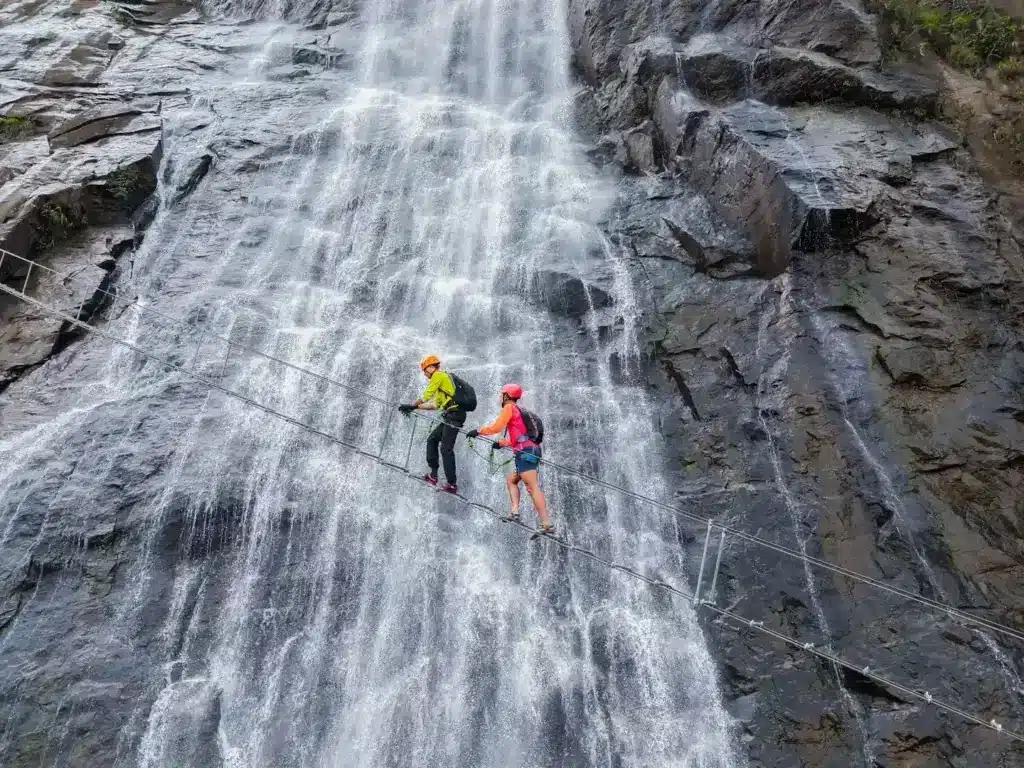 Do Quyen Waterfall Top Adventure Conquering 2D1N