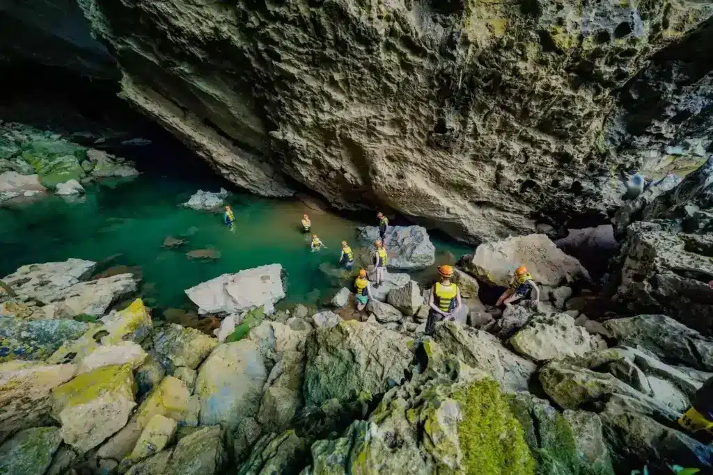 Ma Da Valley Jungle Camping & Caving 2D1N